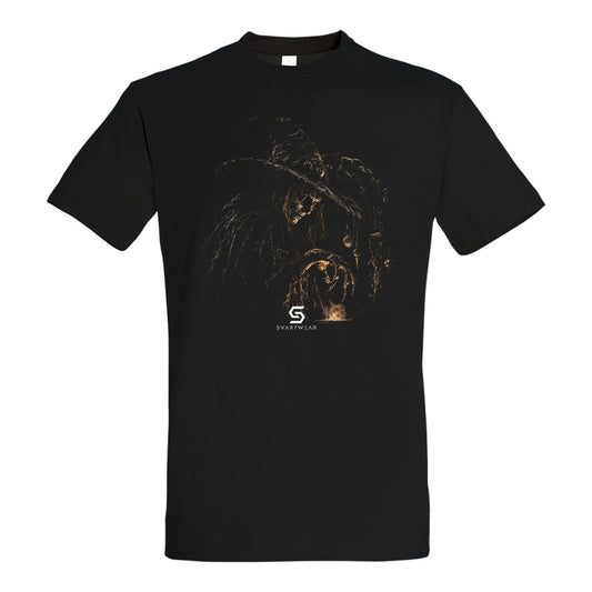 SVARTWEAR Halloween Shirt „The Bog Witch.“