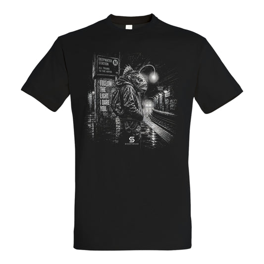 SVARTWEAR Statement Shirt „Follow the Light. I Dare You.“