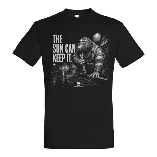 SVARTWEAR Dunkle Biester Shirt „The Sun Can Keep It.“